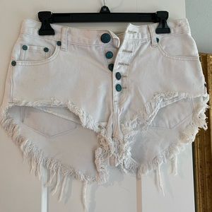 One Teaspoon Denim shorts